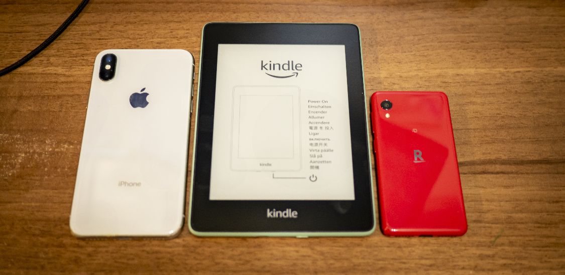 セージ色が可愛いKindle Paperwhite(第10世代)。軽くレビュー。