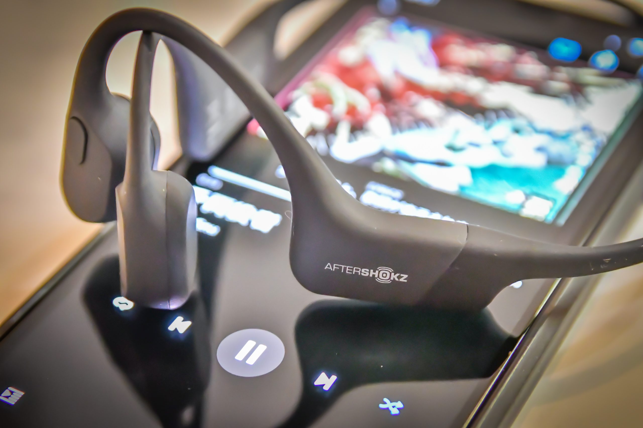 骨伝導イヤホン】AFTERSHOKZ AEROPEX をレビュー | 気ままなゆるポタ屋さん