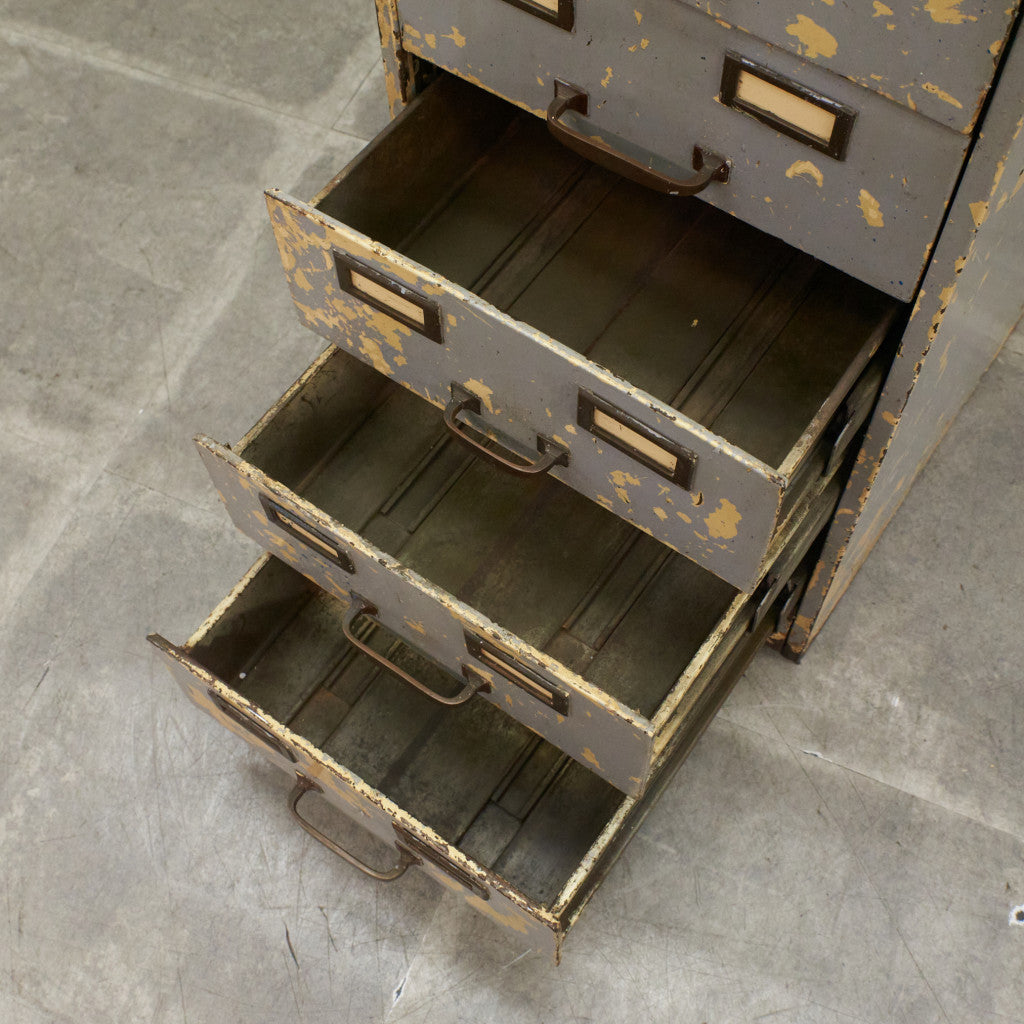 ヴィンテージ 9段 メタルキャビネット｜rocca rocca