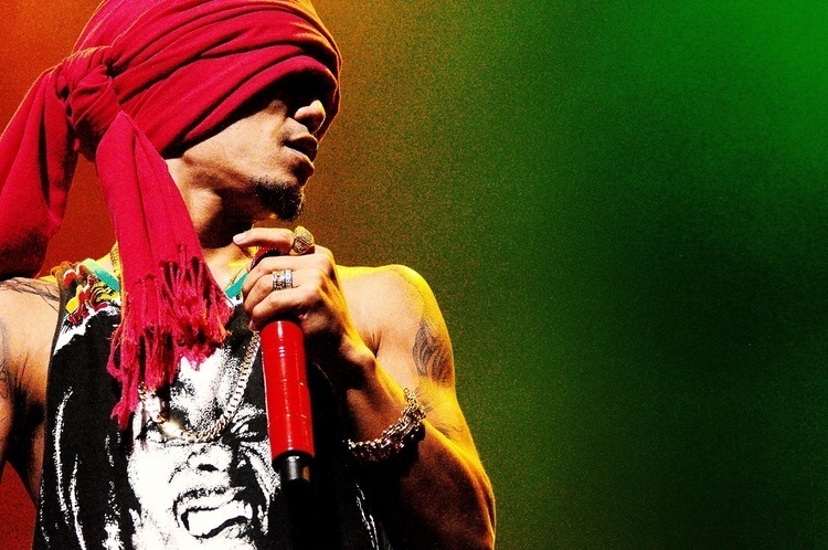 HAN-KUN、LIVE DVDのアートワーク公開＆初回盤特典を発表 (2015/02/10