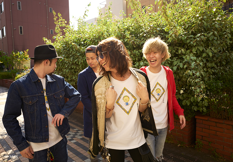 SUPER BEAVER×rockin'star☆、コジコジデザインの新作Tシャツで登場