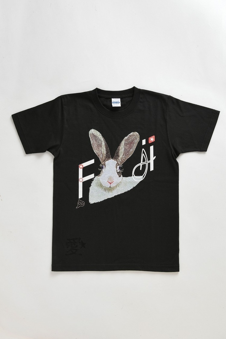 小沢健二とPIZZA OF DEATHのコラボTシャツも登場。伊勢丹限定ショップ