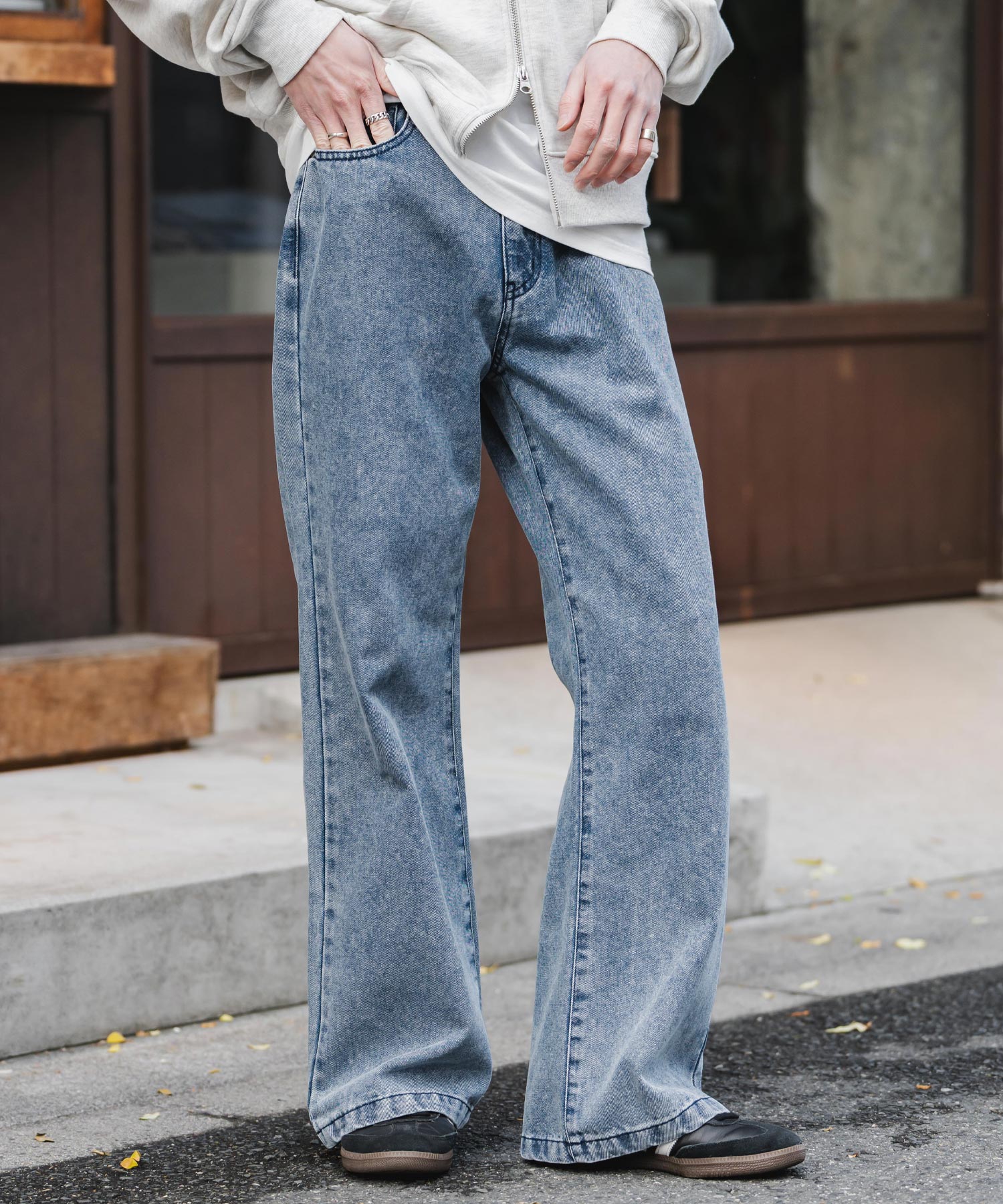 ルーズシルエットセミフレアワイドデニムパンツ 15376 – Rocky Monroe