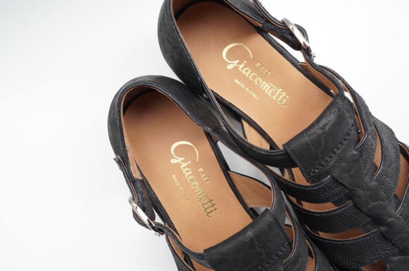 F.lli Giacometti (レディース) エレファントグルカサンダル col.NERO