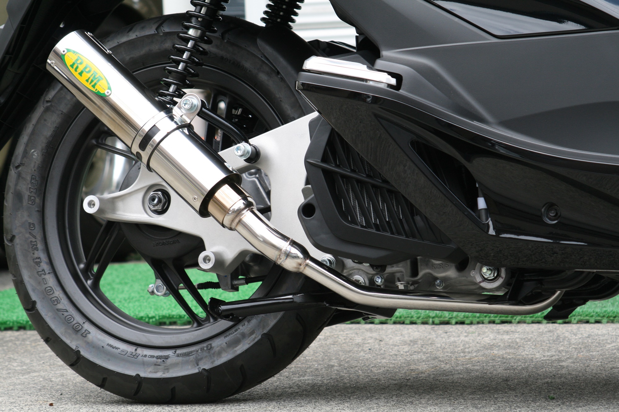 RPM PCX【EBJ-JF56】 | 製品情報 | バイク用マフラー専門メーカーのRPM