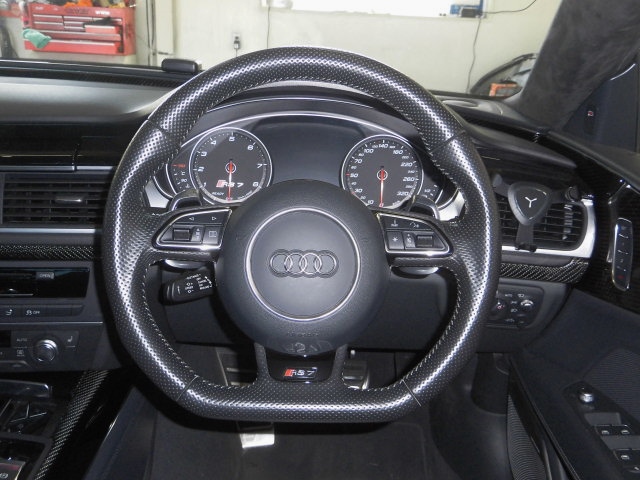 AUDI アウディ RS7 C7.5/4G スポーツバック RSTカーボンステアリング