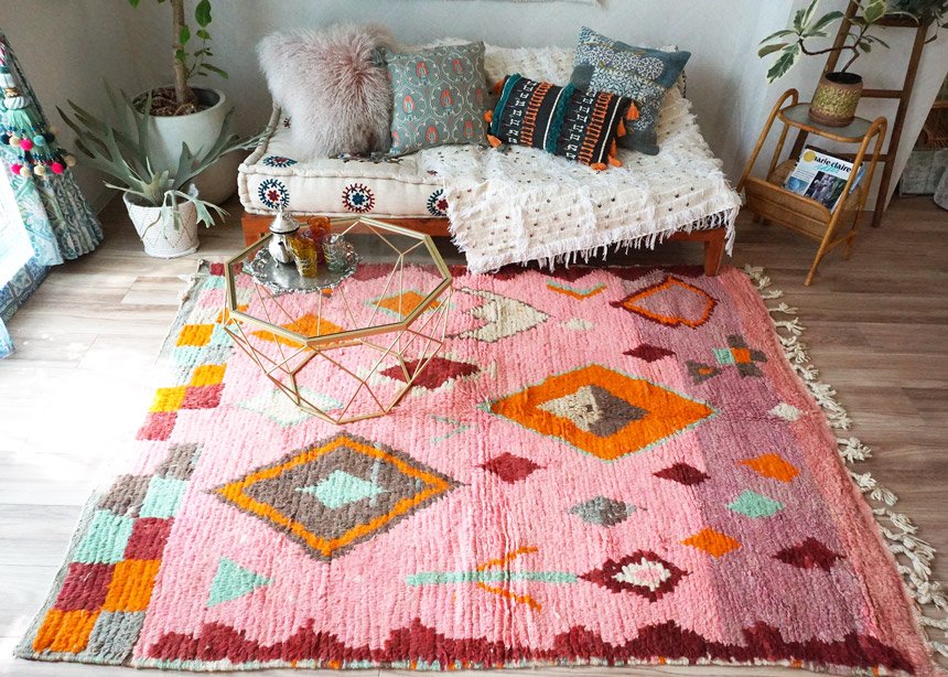 モロッコ製ヴィンテージラグ143 レア マゼンタピンク ミントグリーン