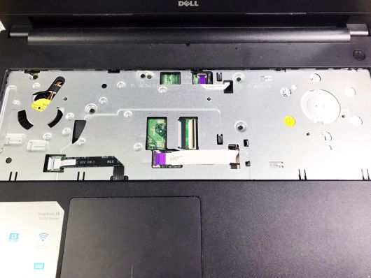 Inspiron 3558 DCジャックが奥に入って差し込めない 修理しました