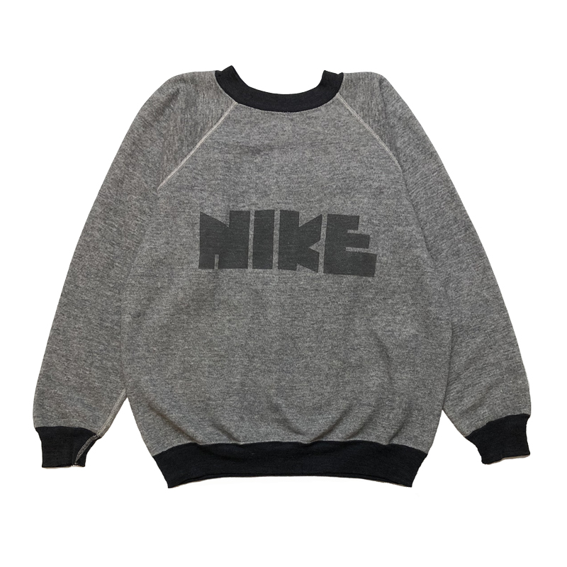 Used】 USA製 NIKEナイキ ゴツナイキ 染み込みプリント ツートン