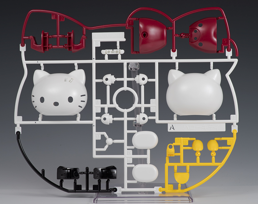 ハローキティ／シャア専用ザクII［SDガンダム クロスシルエット］ レビュー