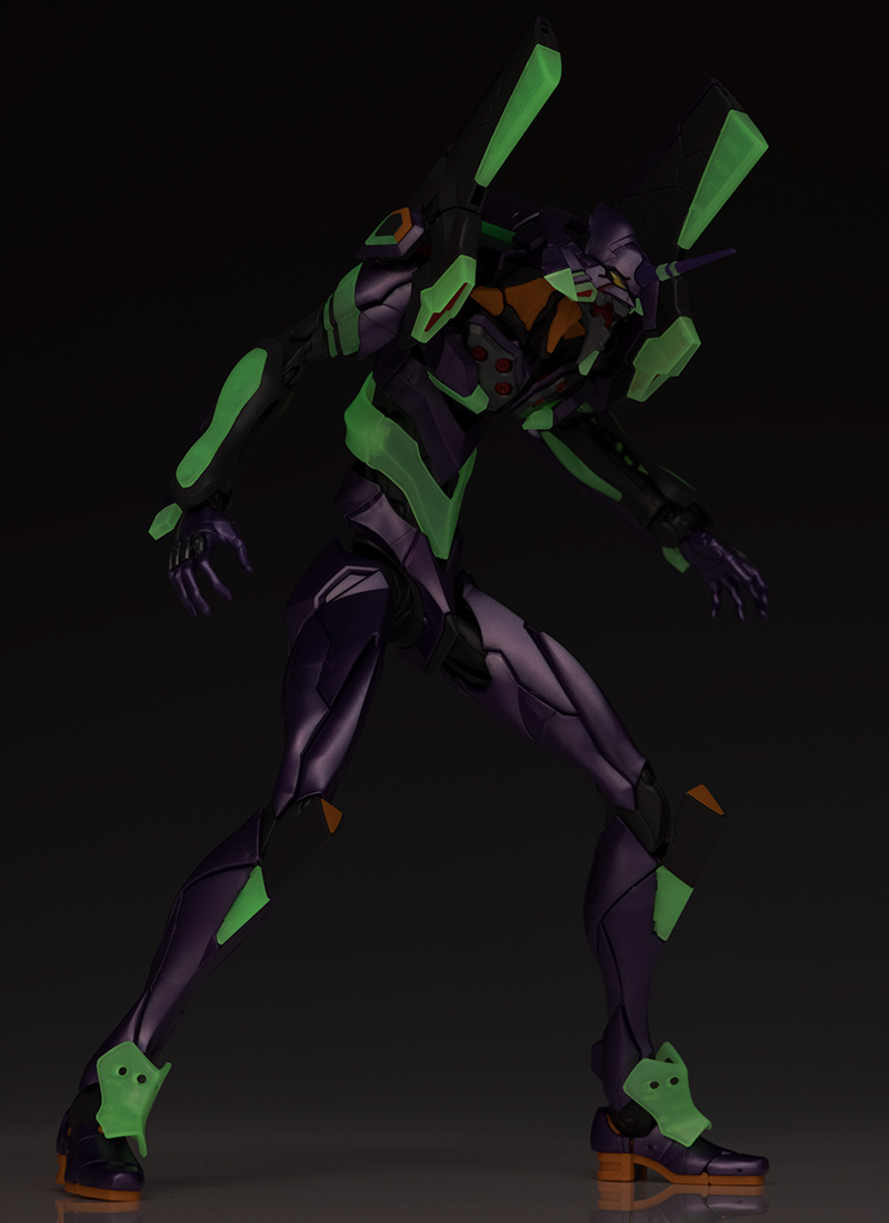 RG 汎用ヒト型決戦兵器 人造人間エヴァンゲリオン初号機（夜間戦闘仕様