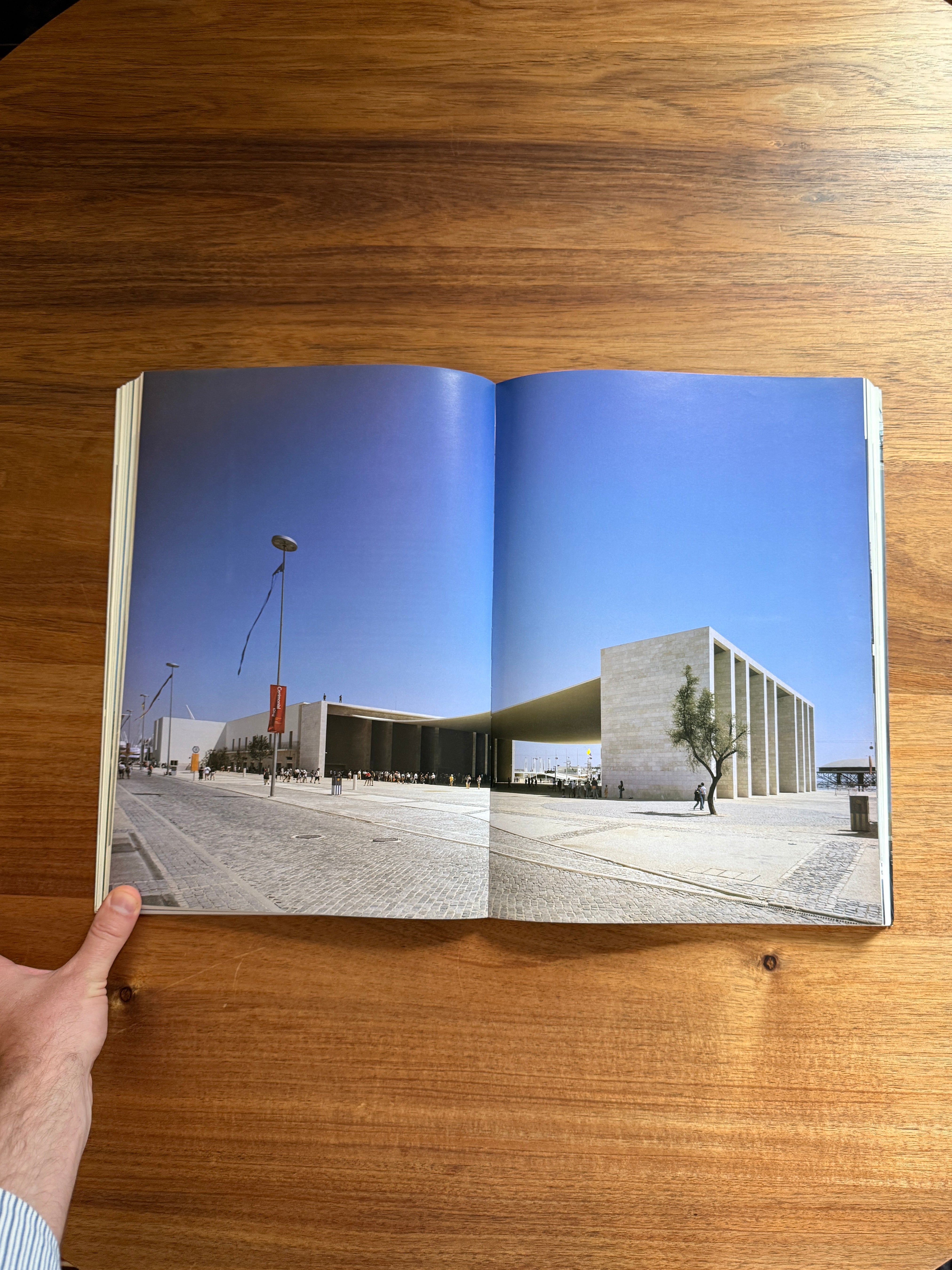 El Croquis: Alvaro Siza 1995-1999 – Sams Book Shop