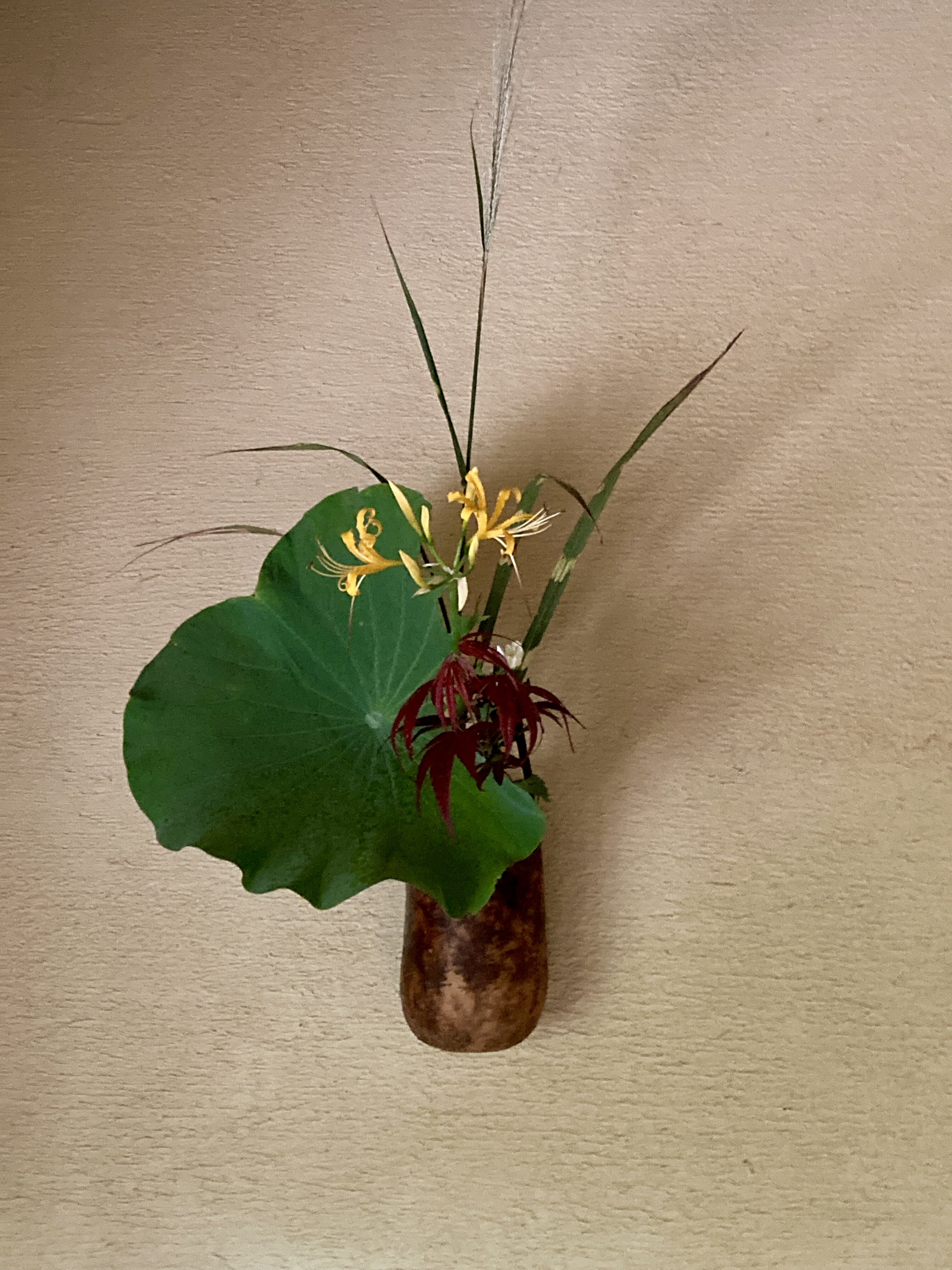 一器・一花・一菓 古瓢箪に秋の5種 野趣豊かに陰翳礼讃｜最新情報