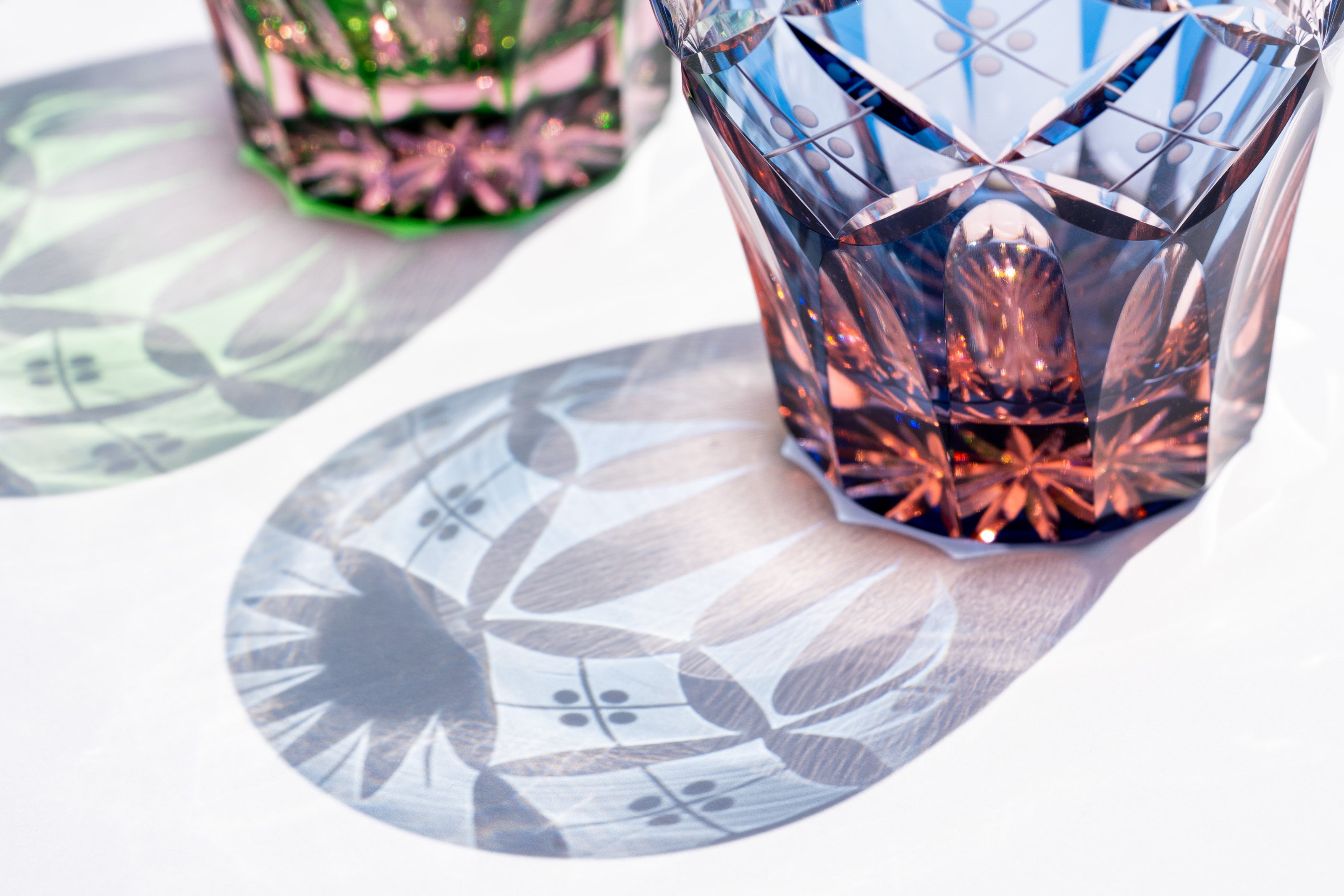 M-8573-BP 七宝笹の葉文様 ミニオールド ブルーピンク 江戸切子 直販