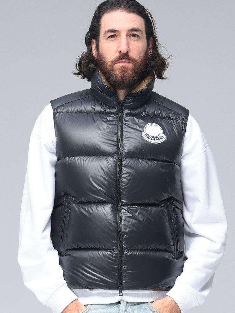 MONCLER (モンクレール) アウトラインマーク フルジップ ダウンベスト