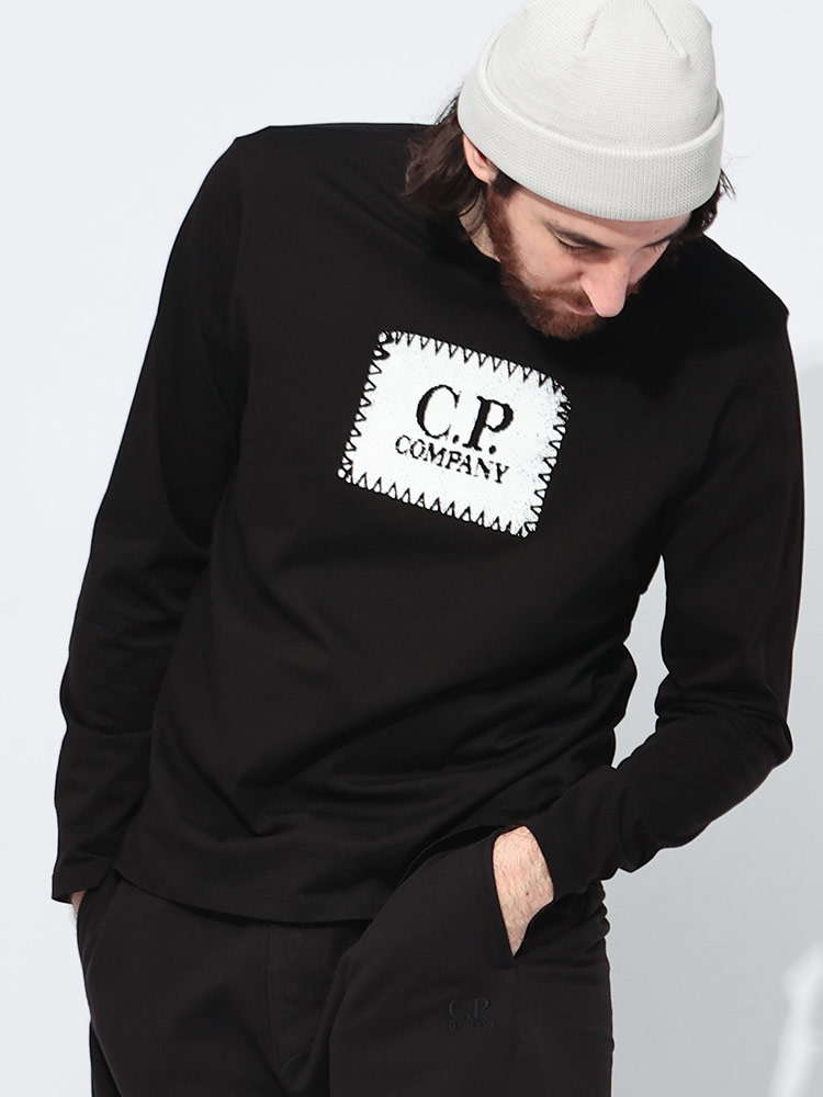 C.P COMPANY (シーピーカンパニー) ロゴプリント クルーネック 長袖 T