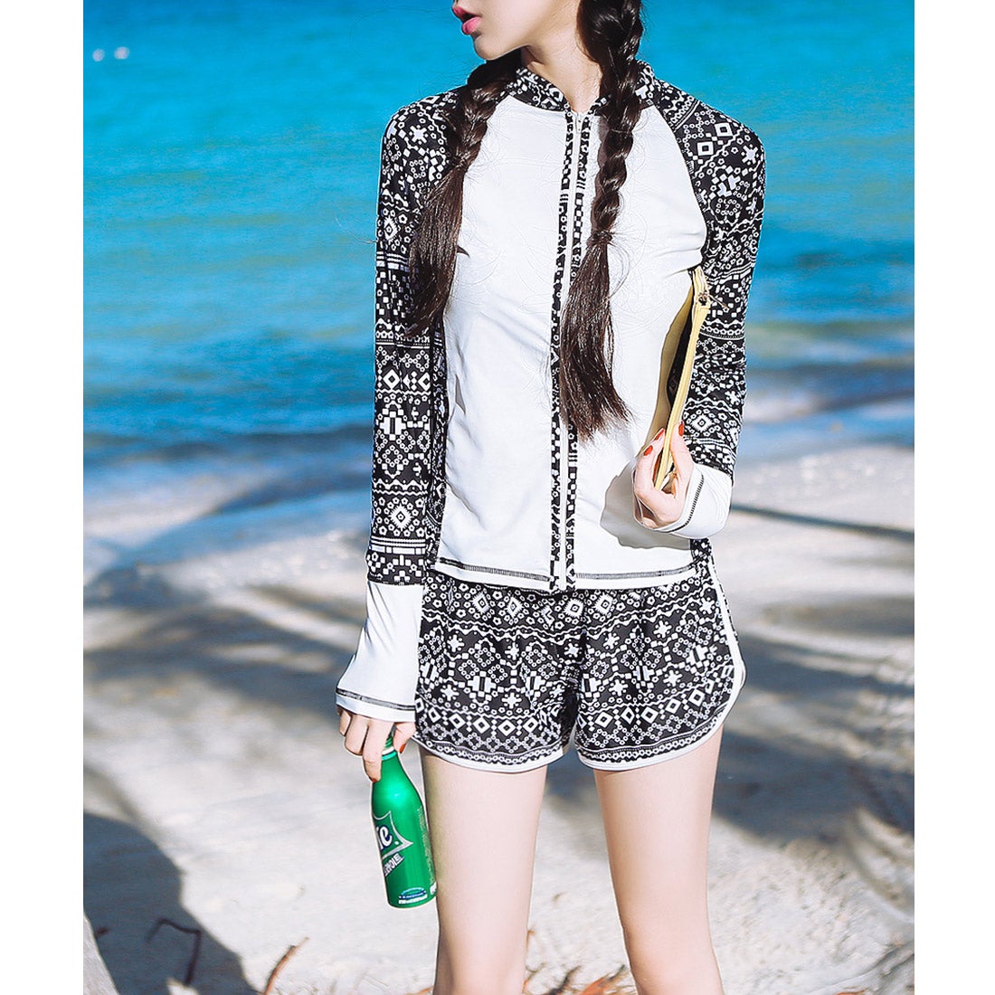 エンジェル ルナ Angel Luna 水着 長袖ラッシュガード 4点セット 体型