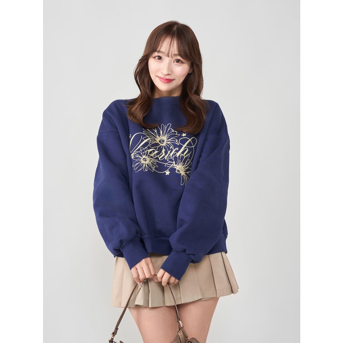 ダーリッチ Darich ガーベラモチーフプルオーバー （ネイビー