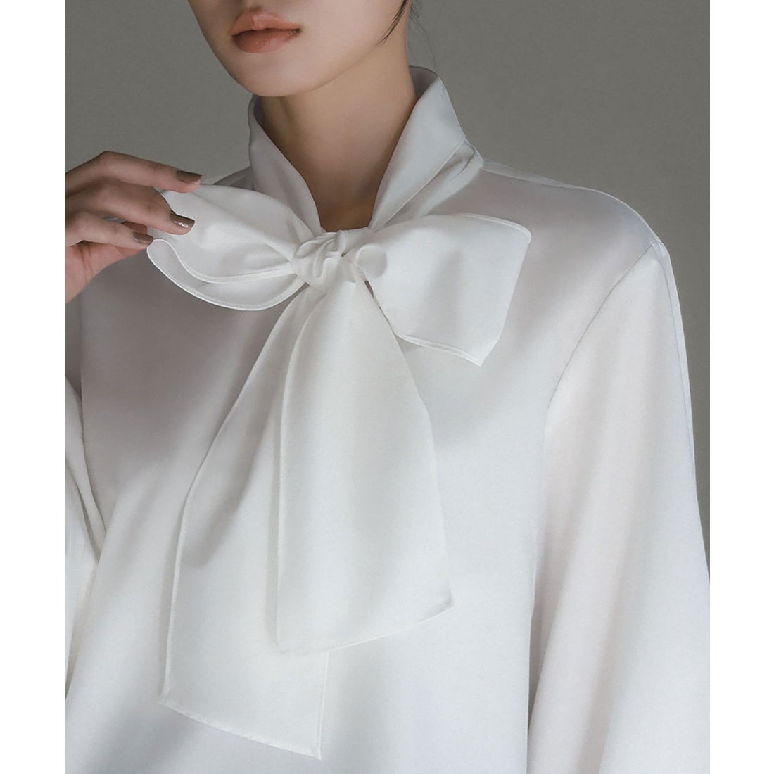 フロリア Flolia 《新色追加》ボウタイ ボリューム袖 ブラウス 長袖