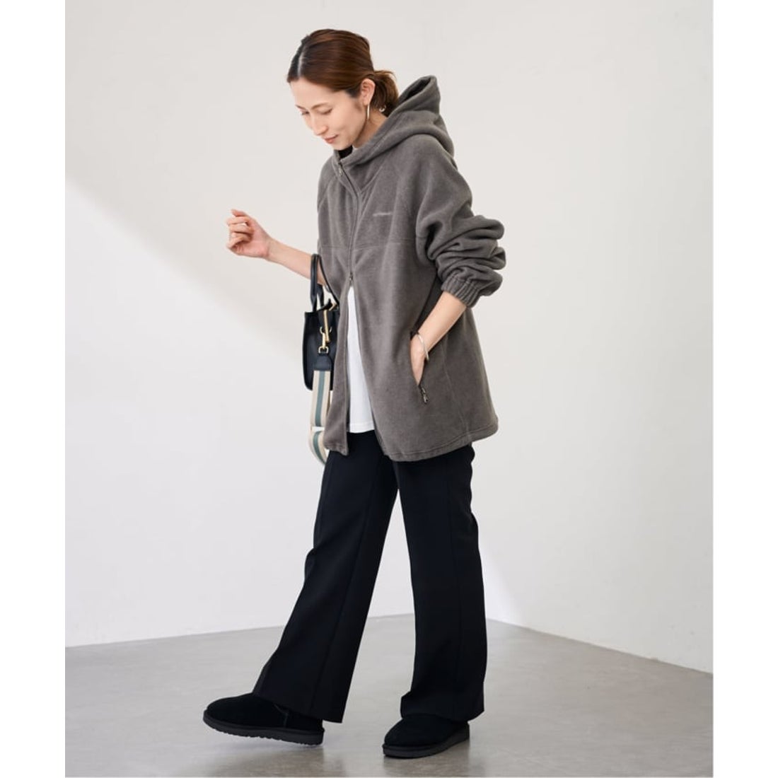 フレームワーク FRAMeWORK ≪追加≫UGG/アグ CLASSIC SLIPPER 4