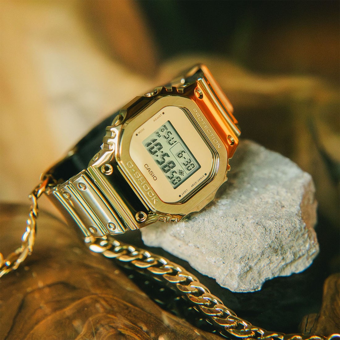 G-SHOCK】FINE METALLIC SERIES / GM-5600YMG-9JF （ゴールド