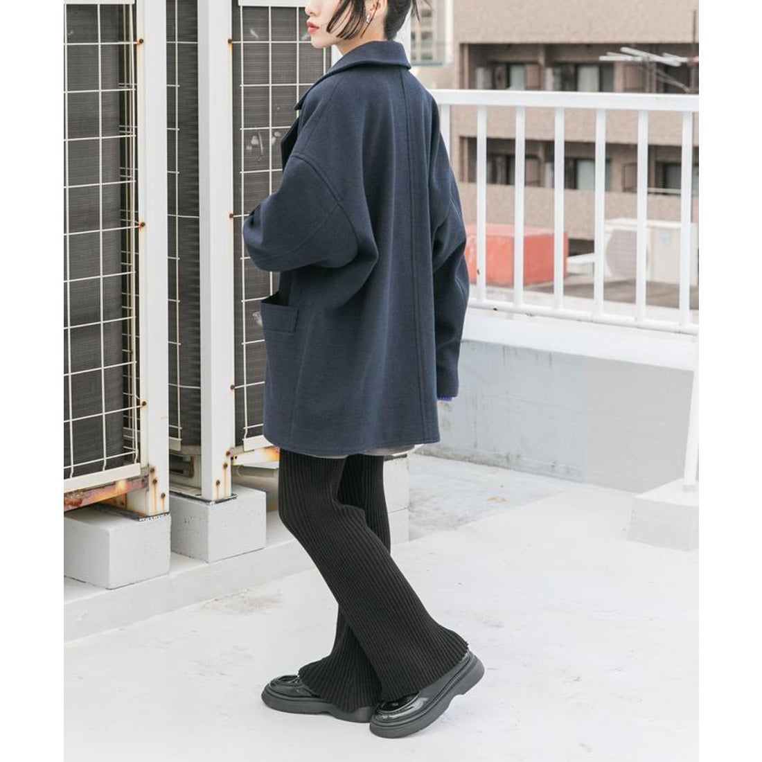 ケービーエフ KBF コクーンミドルコート （NAVY） - ファッション通販