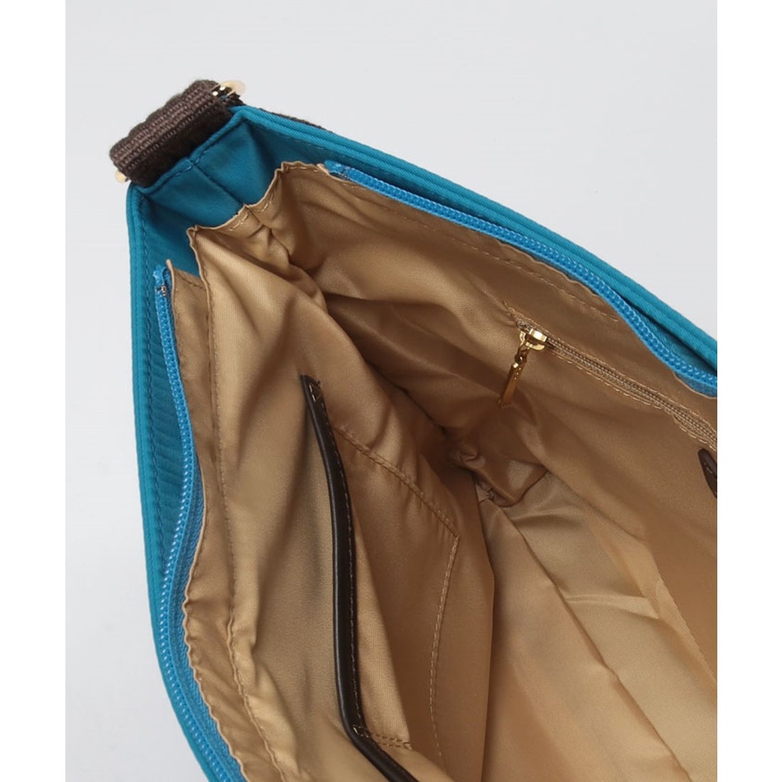 キタムラK2 ナイロンショルダーバッグ IMー74 （ダークグリーン