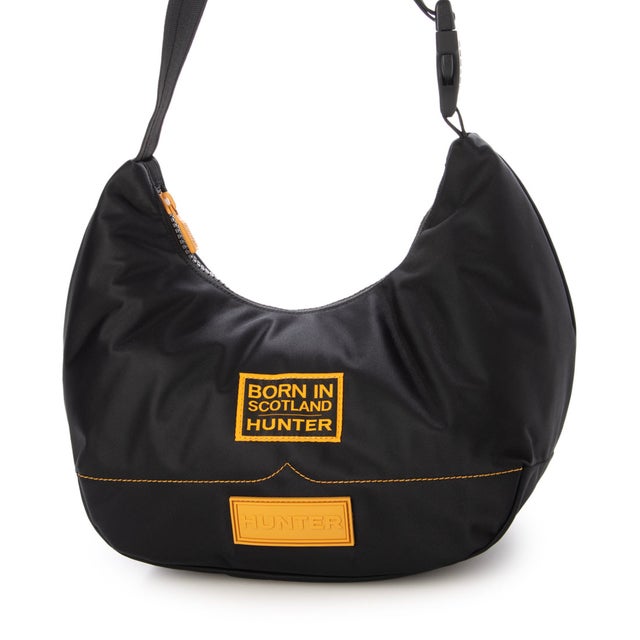 ハンター HUNTER フレイムド パファー ミディ ホーボー （ブラック