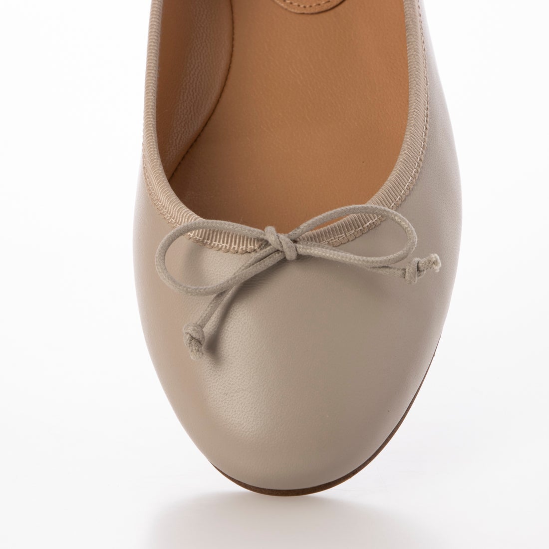 ジェイアンドエムデヴィッドソン J&M DAVIDSON スタッズヒールバレエ