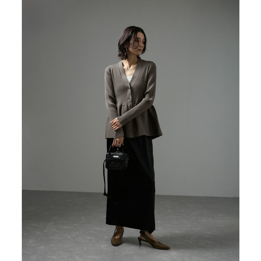 サロン アダム エ ロペ SALON adam et rope' 【WEB限定】Vネック