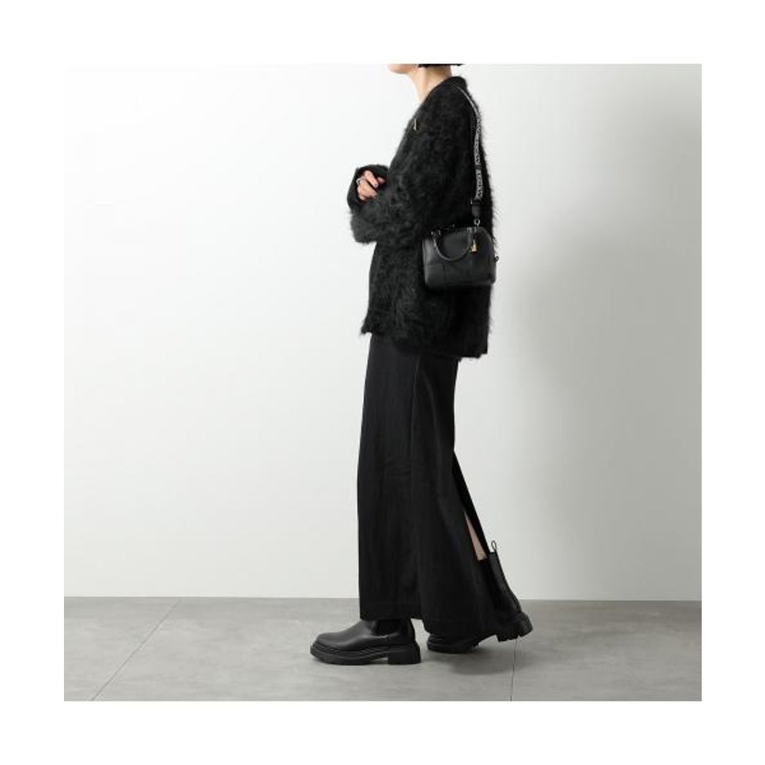 ロエベ LOEWE LOEWE バッグ AMAZONA 16 SQUARE アマソナ A039N21X01