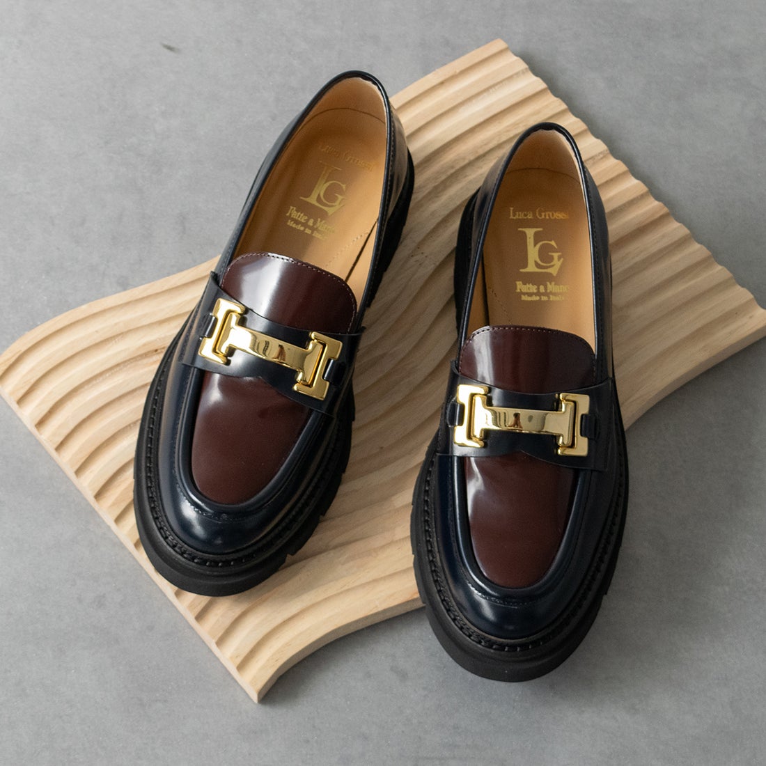 ルカ グロッシ Luca Grossi タンクソールメタルバックルローファー