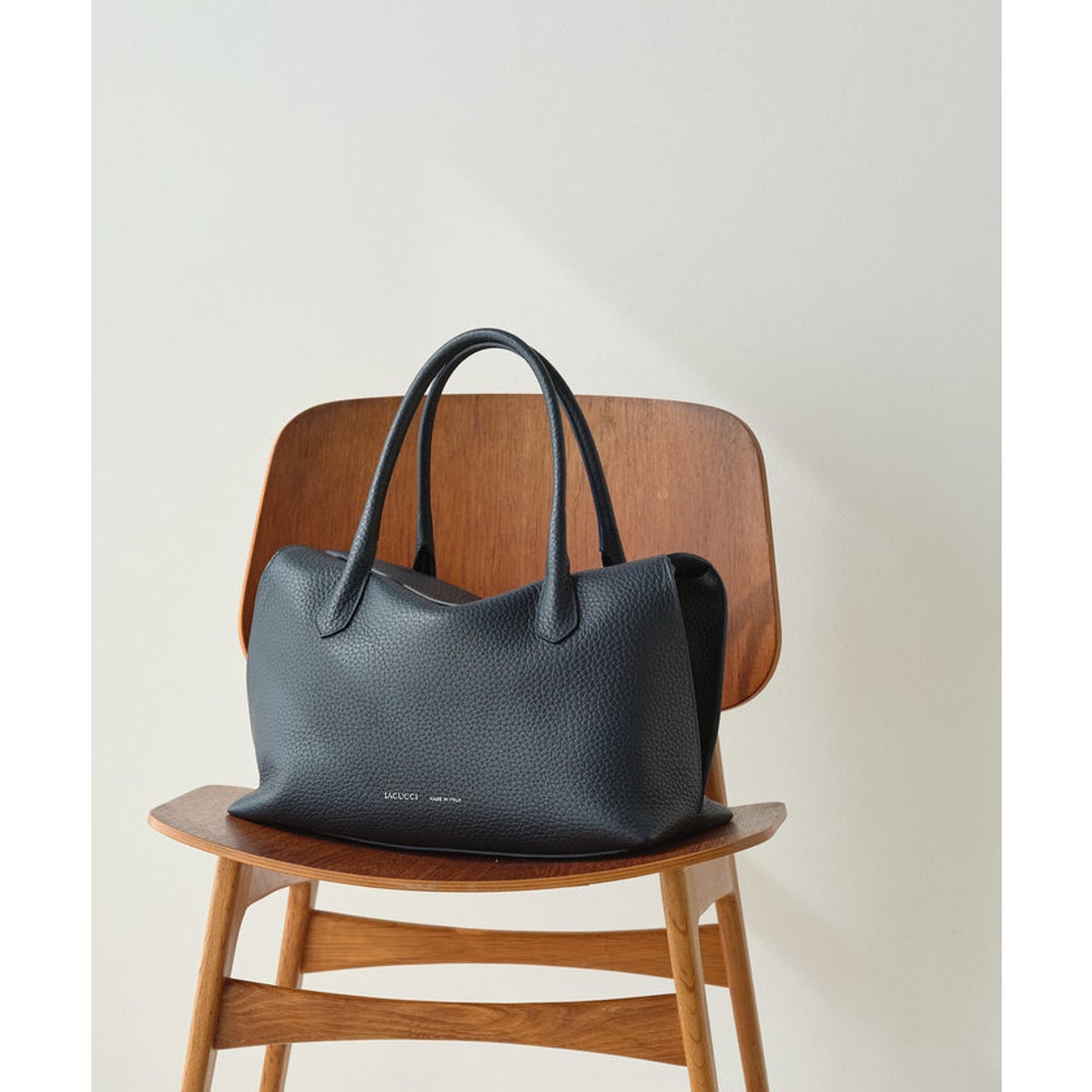 イアクッチ IACUCCI ラーナ L ALCE （navy） -靴＆ファッション通販