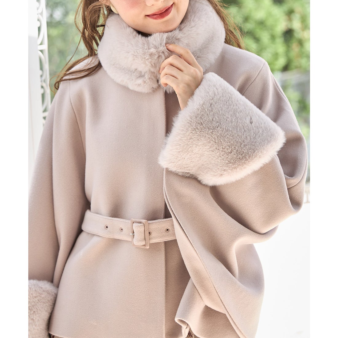 トッコクローゼット tocco closet 2WAYファー＆ベルト付きケープライク