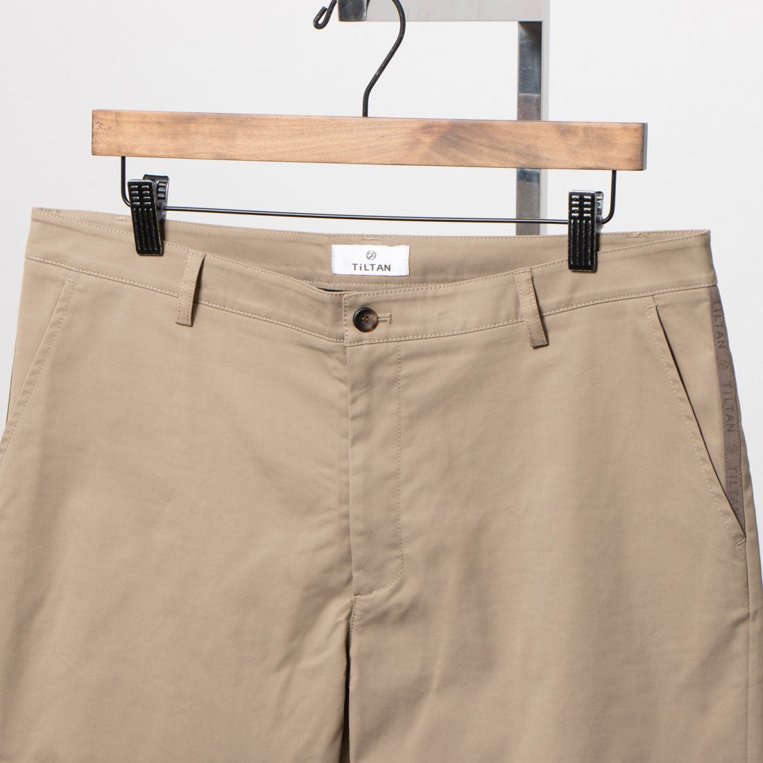 チルタン TiLTAN チノパン （ベージュ） -靴＆ファッション通販