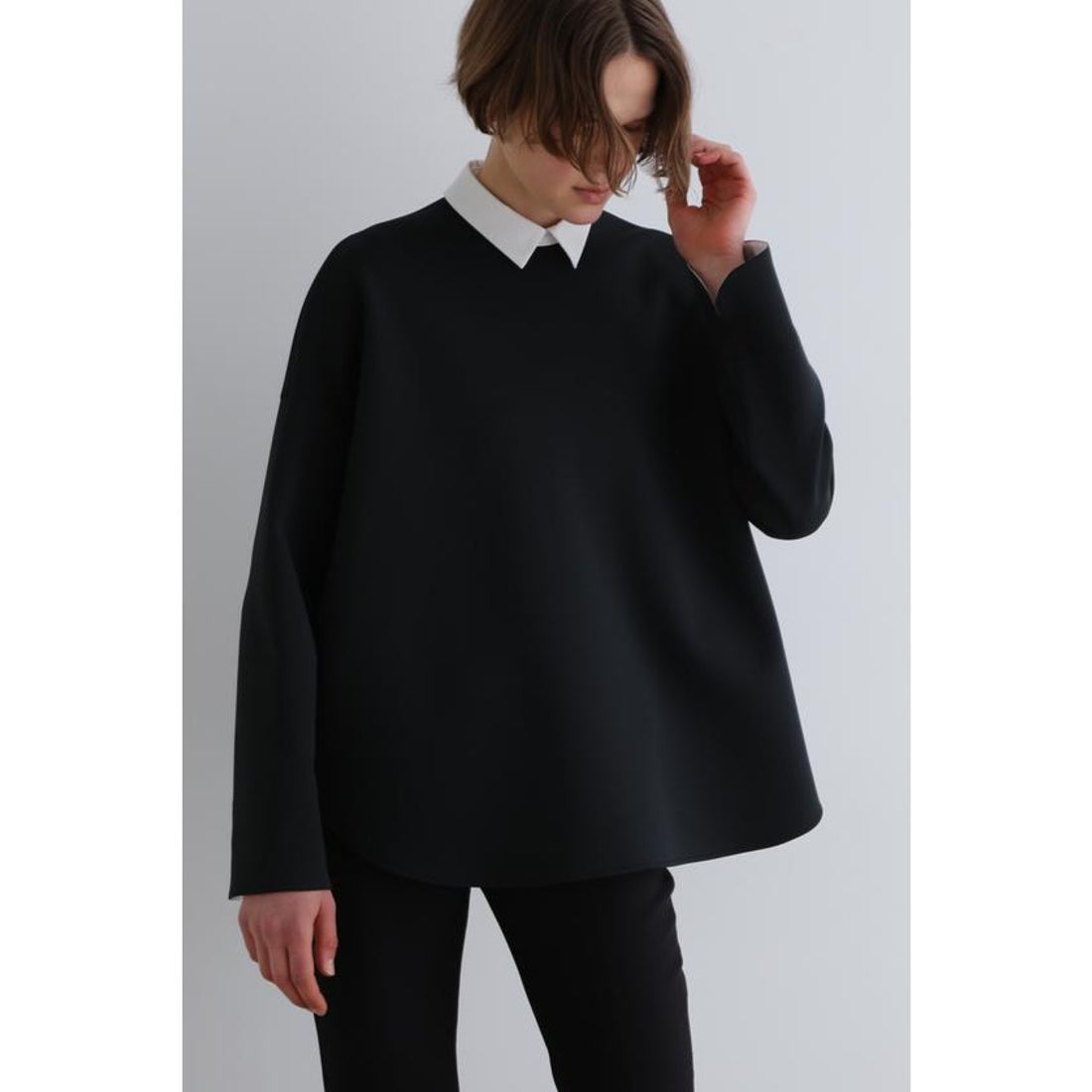 ル フィル LE PHIL スキューバーダンボールブラウス （ネイビー