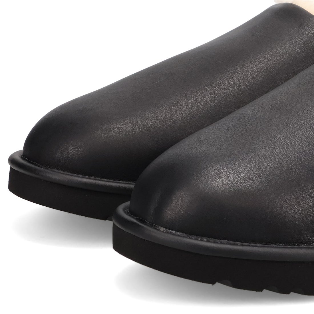 アグ UGG スリッポン スリッパ クラシック スリッポン ノアール メンズ