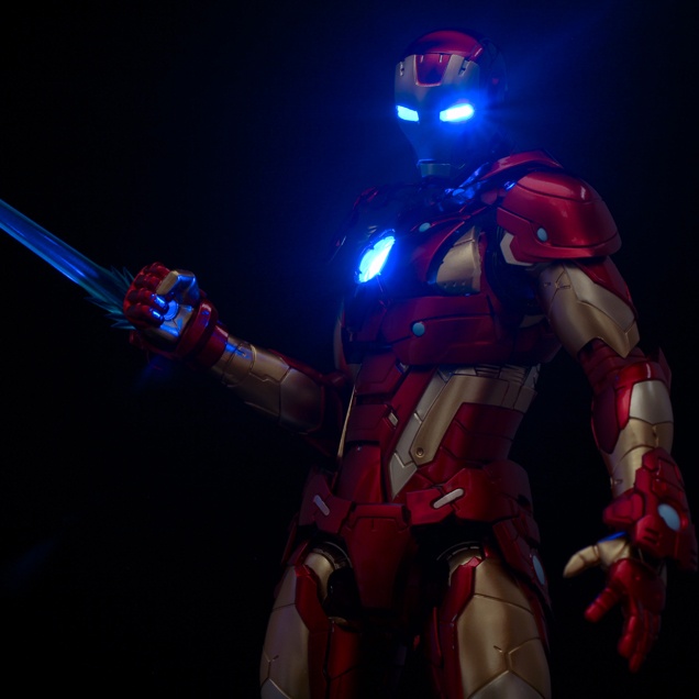 RE:EDIT IRON MAN #01 Bleeding Edge Armor – 株式会社千値練 ー