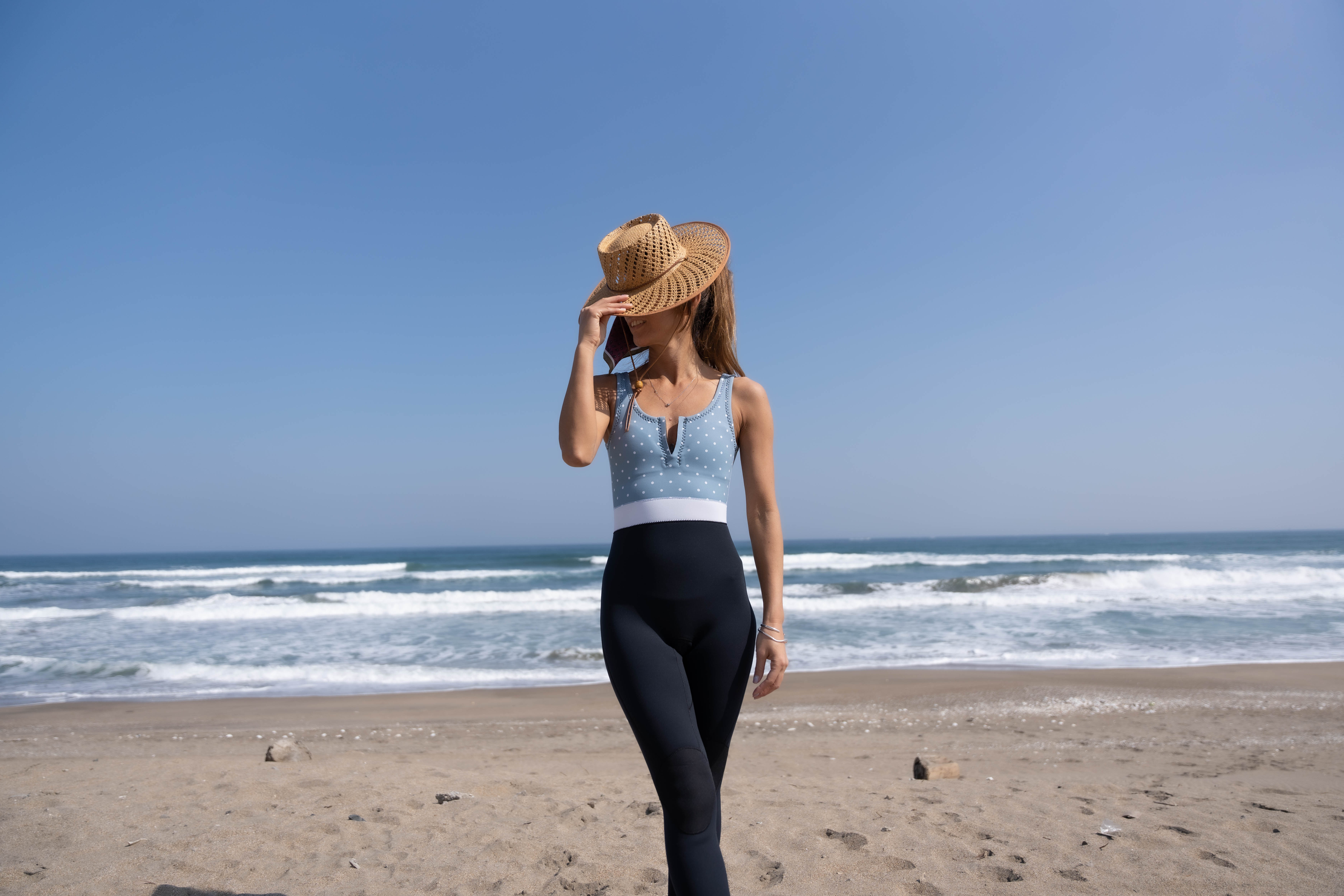 Sea×me(シーミー)Wetsuits｜サーフィン用レディースウェットスーツの