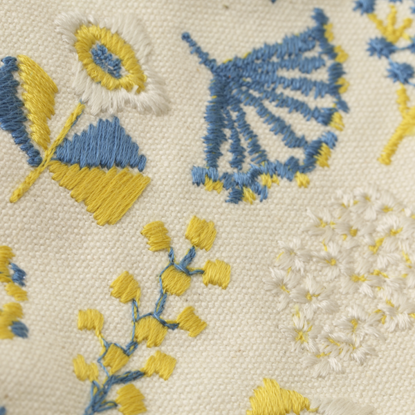 刺繍の抱っこひも（点と線模様製作所）|sun&beachベビーキャリア