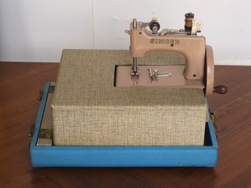 No.807 SINGER 20 イギリス・シンガー製 縫えるトイミシン