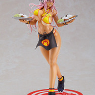 躍動感あるバスト＆日焼け跡もセクシー！「すーぱーそに子」がビキニ