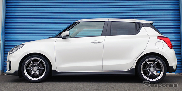 スイフトスポーツの走りを磨く、最上位スポーツサス「ハイパーマックス