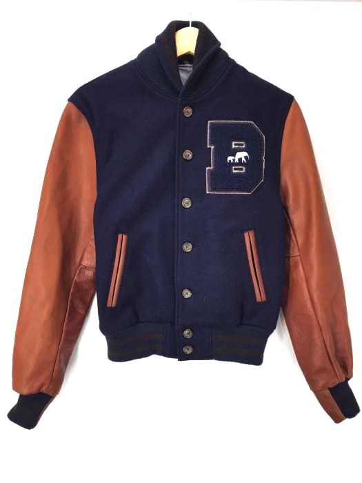 THE BROOKLYN CIRCUS（ブルックリンサーカス） ロゴ スタジャン 袖