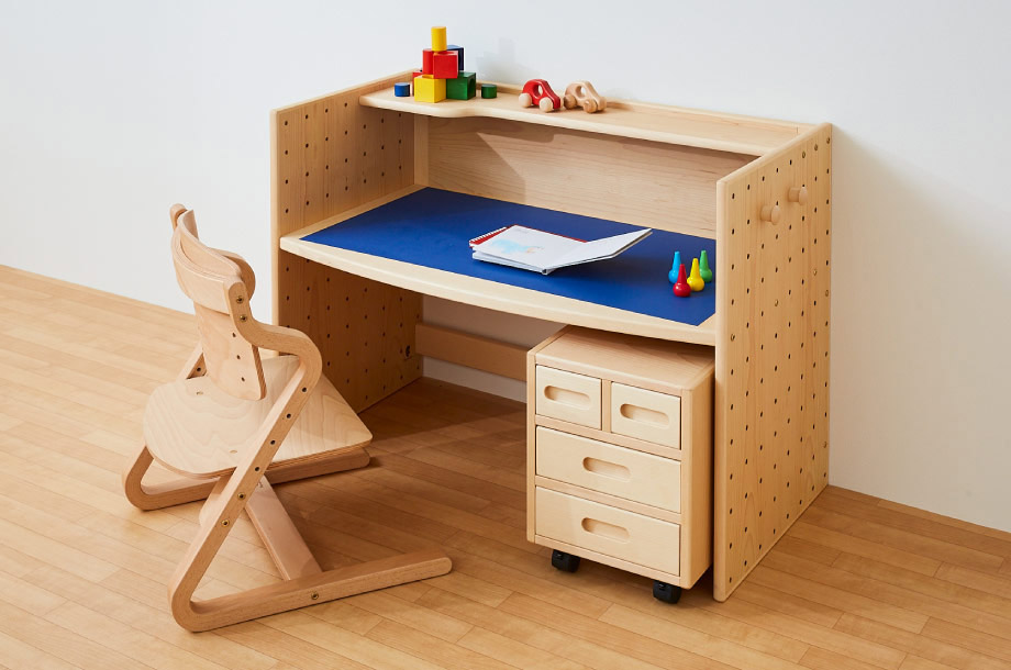 フォルミオ＞で探す、ずっと使える成長する家具 | 三越伊勢丹