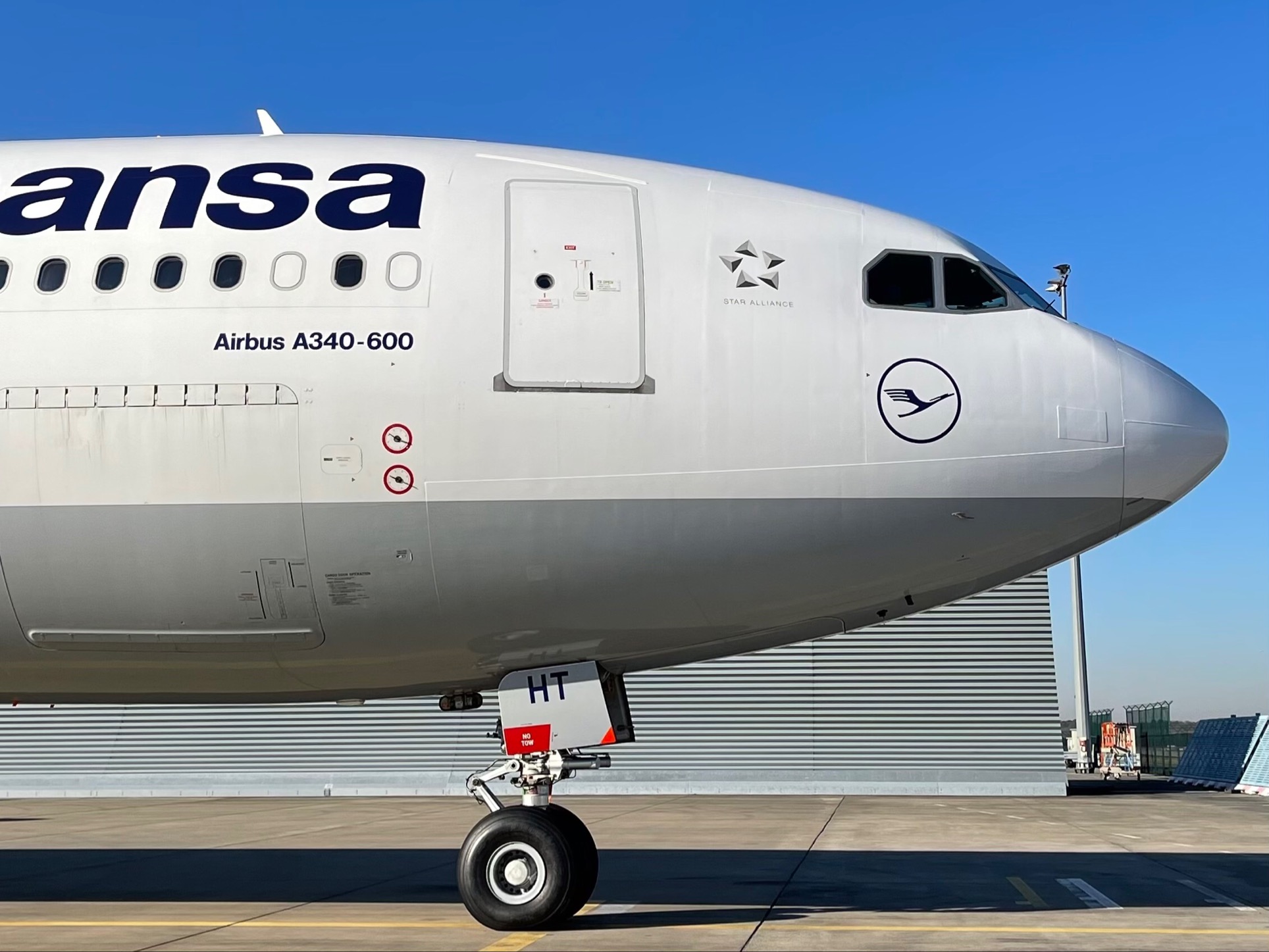 ルフトハンザドイツ航空、約2年振りにA340-600型機の運航を再開 | sky