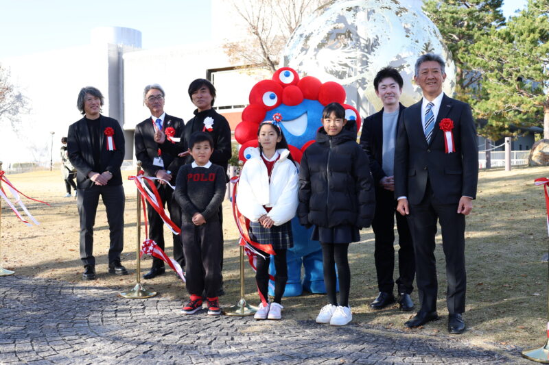 いのち球モニュメント、万博記念公園に移設！ - SHOJI KAWAMORI | 河森
