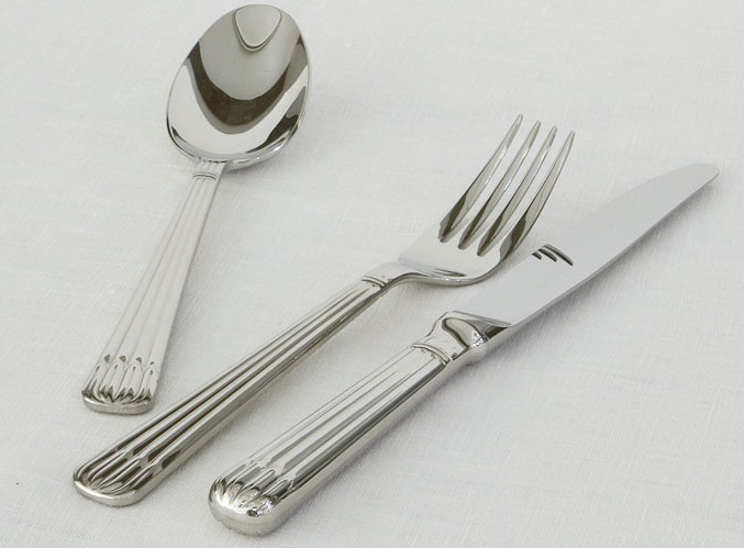 クリストフルのステンレスシリーズもおすすめ！お手入れ簡単で普段使い