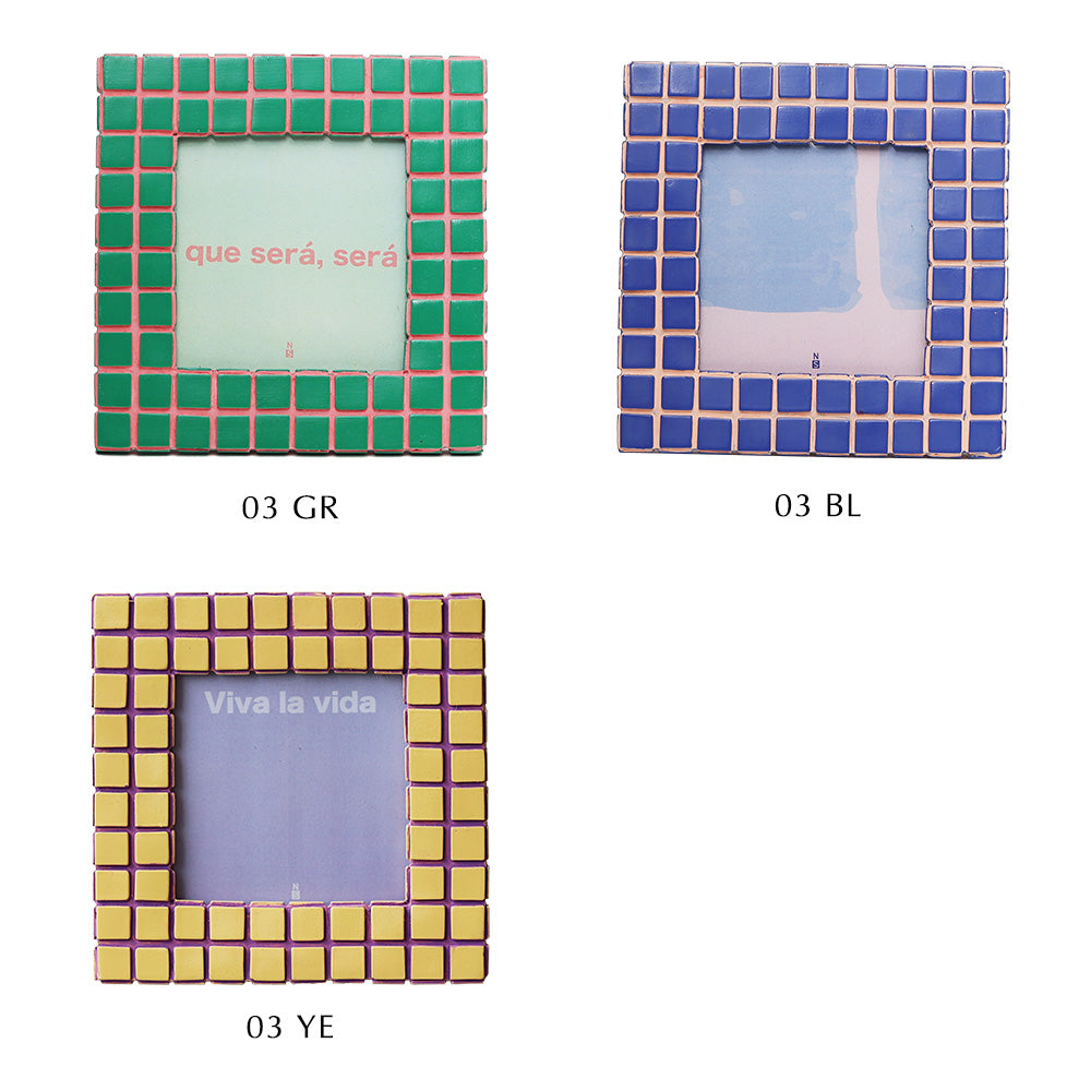 色彩の調和が美しいタイル風フレーム MEX（エムイーエックス） – MAG