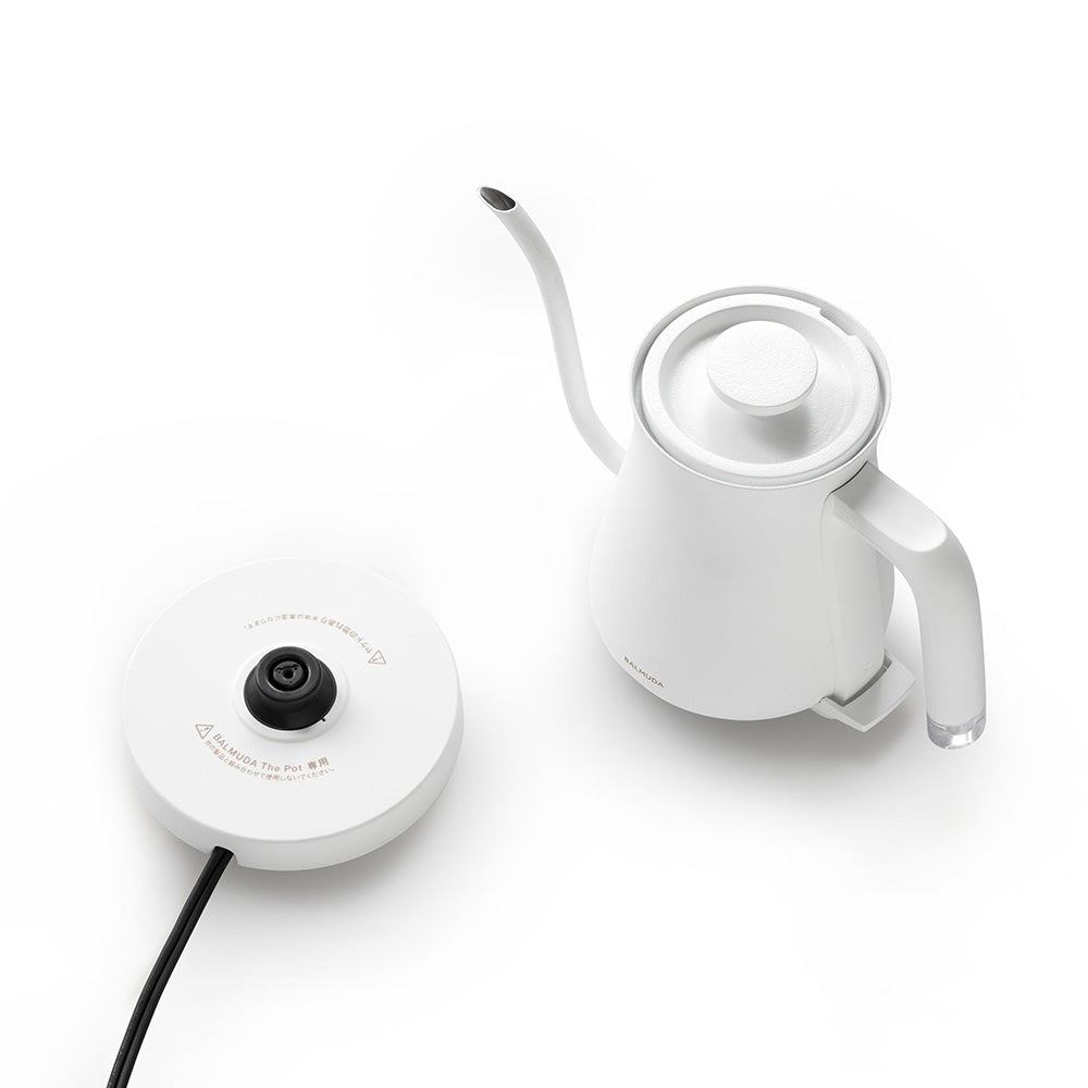 小さくて美しい電気ケトル BALMUDA The Pot – MAG. online shop